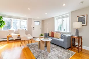 44 Paris St, Medford, MA 02155 - Photo 3