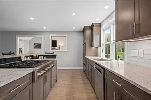 14 Goddard Dr, Auburn, MA 01501 - Photo 7