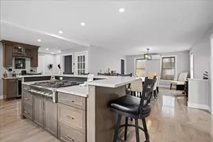 14 Goddard Dr, Auburn, MA 01501 - Photo 9