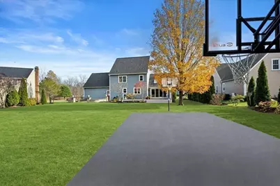 14 Goddard Dr, Auburn, MA 01501 - Photo 37