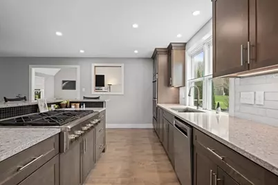 14 Goddard Dr, Auburn, MA 01501 - Photo 7