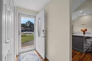 176 Beacon St, Yarmouth, MA 02664 - Photo 5