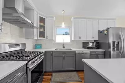 176 Beacon St, Yarmouth, MA 02664 - Photo 9