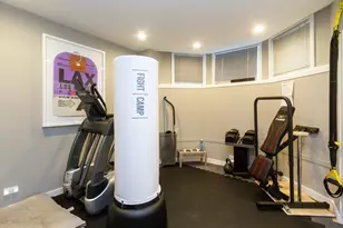 27 Hereford St, Boston, MA 02115 - Photo 39