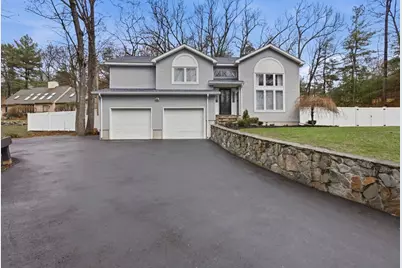 133 River, Middleton, MA 01949 - Photo 1