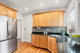 64 Webster St, Newton, MA 02465 - Photo 9