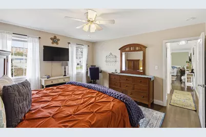 133 Friendship Street, Fall River, MA 02723 - Photo 21