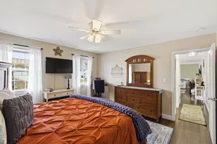 133 Friendship St, Fall River, MA 02723 - Photo 21