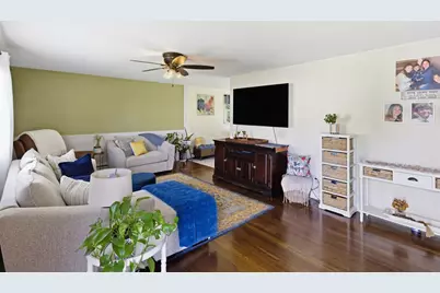 133 Friendship Street, Fall River, MA 02723 - Photo 5