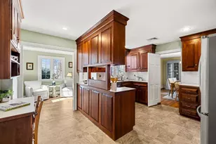 79 Cheever Cir, Andover, MA 01810 - Photo 9