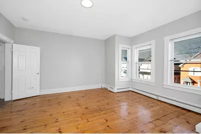 339 Lincoln St, Lowell, MA 01852 - Photo 15