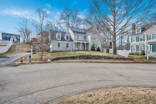 8 Jacqueline Dr, Amesbury, MA 01913 - Photo 11