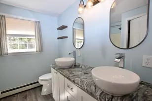 21 Myles Standish Dr, Carver, MA 02330 - Photo 9