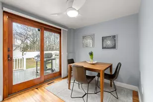 438 Mt Vernon St, Dedham, MA 02026 - Photo 7