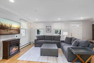 333 Merrimac St, Newburyport, MA 01950 - Photo 13