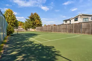 5 Hallmark Gdns, Burlington, MA 01803 - Photo 21