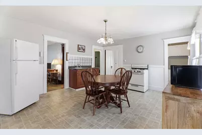 51 Trilby Ave, Chicopee, MA 01020 - Photo 9