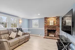 11 Ethelyn Cir, Maynard, MA 01754 - Photo 33