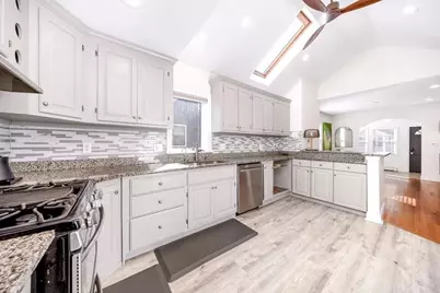 76 Fuller Rd, Weymouth, MA 02191 - Photo 5