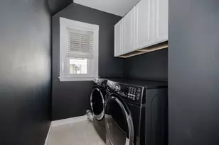 17 Tower St, Boston, MA 02130 - Photo 9