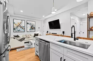 176 W Seventh St, Boston, MA 02127 - Photo 7