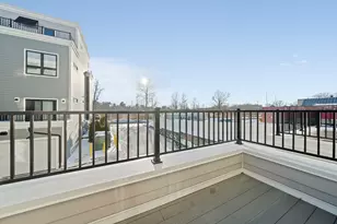 196 Gardner St, Boston, MA 02132 - Photo 13