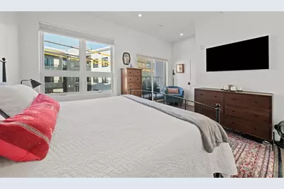 196 Gardner St #196, Boston, MA 02132 - Photo 15
