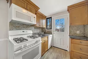 74 Duff St, Watertown, MA 02472 - Photo 5