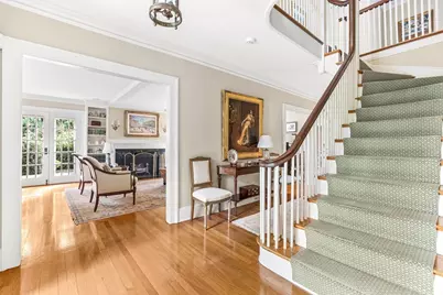 33 Hundreds Cir, Wellesley, MA 02481 - Photo 3