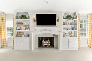 33 Hundreds Cir, Wellesley, MA 02481 - Photo 25