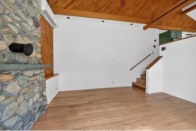 15 Norman St, Milton, MA 02186 - Photo 9