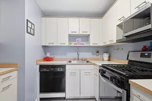 39 Lantern Ln, Dracut, MA 01826 - Photo 11