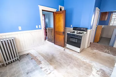 75 Cottage St, Chelsea, MA 02150 - Photo 15