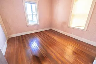 75 Cottage St, Chelsea, MA 02150 - Photo 9