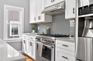 70 Pearson Ave, Somerville, MA 02144 - Photo 7