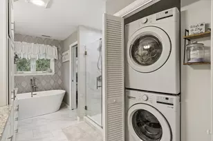22 Apthorp St, Worcester, MA 01606 - Photo 27