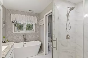 22 Apthorp St, Worcester, MA 01606 - Photo 25