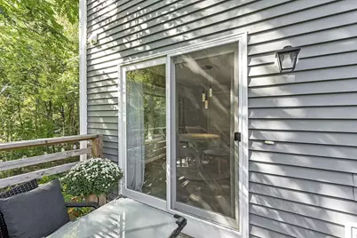 22 Apthorp St, Worcester, MA 01606 - Photo 29