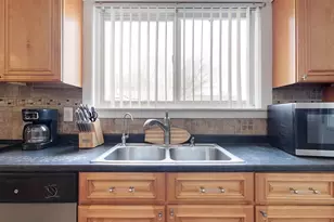 6 Danforth St, Lawrence, MA 01843 - Photo 3