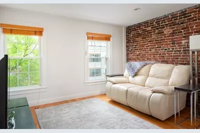 305 Sumner St #3, Boston, MA 02128 - Photo 5