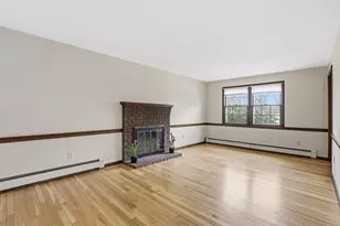 17 Circle Rd, Lexington, MA 02420 - Photo 5