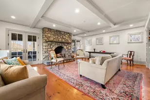 27 Standish St, Duxbury, MA 02332 - Photo 5