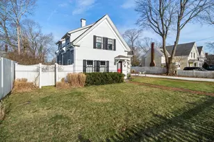27 Standish St, Duxbury, MA 02332 - Photo 21