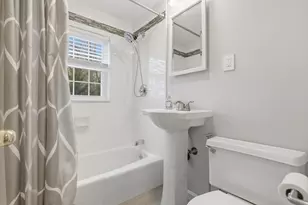 20 Hilltop Terrace, Woburn, MA 01801 - Photo 11