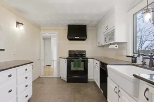 20 Hilltop Terrace, Woburn, MA 01801 - Photo 7