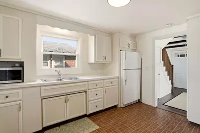 33 Bateman Avenue, Revere, MA 02151 - Photo 5