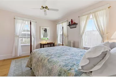 38 Hillside Ave, Bedford, MA 01730 - Photo 25