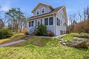 17 Story St, Rockport, MA 01966 - Photo 3