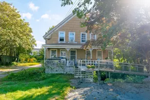 15 Shirley St, Fairhaven, MA 02719 - Photo 3