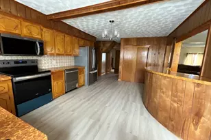 198 John St, Fall River, MA 02721 - Photo 5